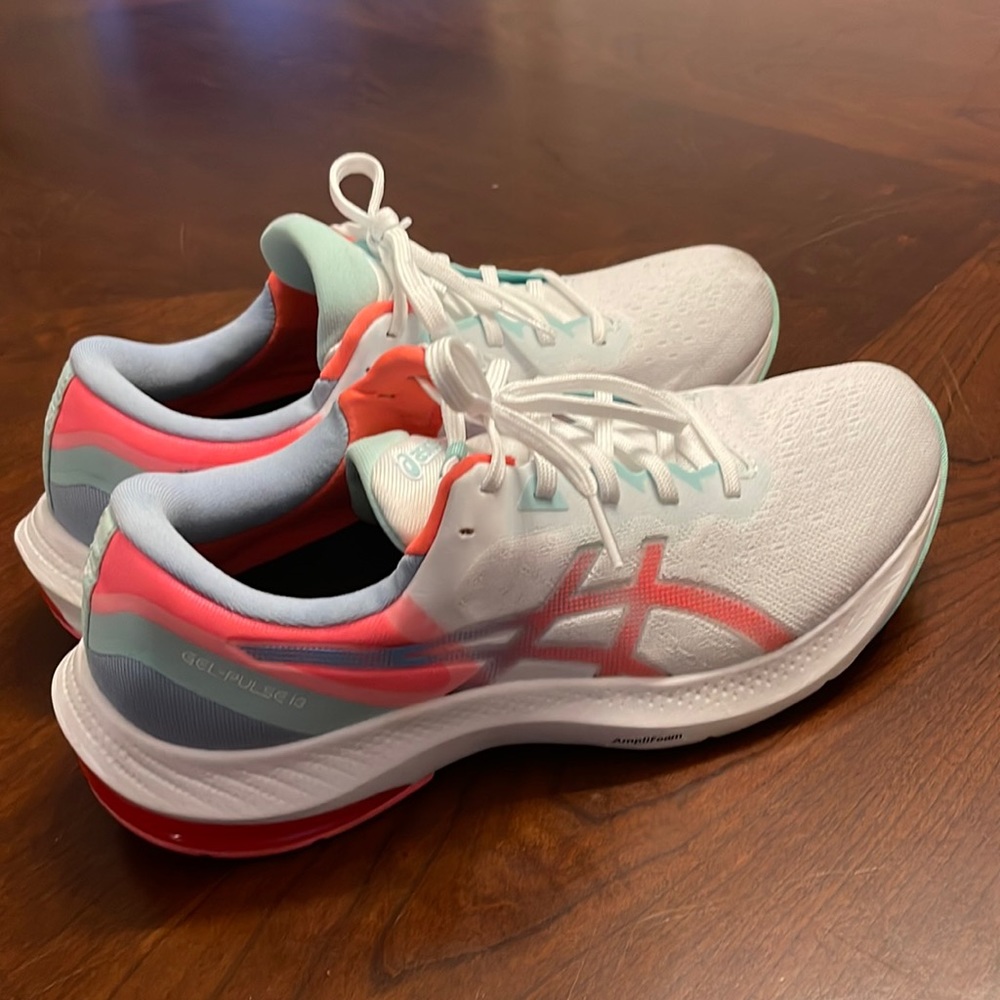 ASICS GEL-PULSE 13 size 10 women’s shoes